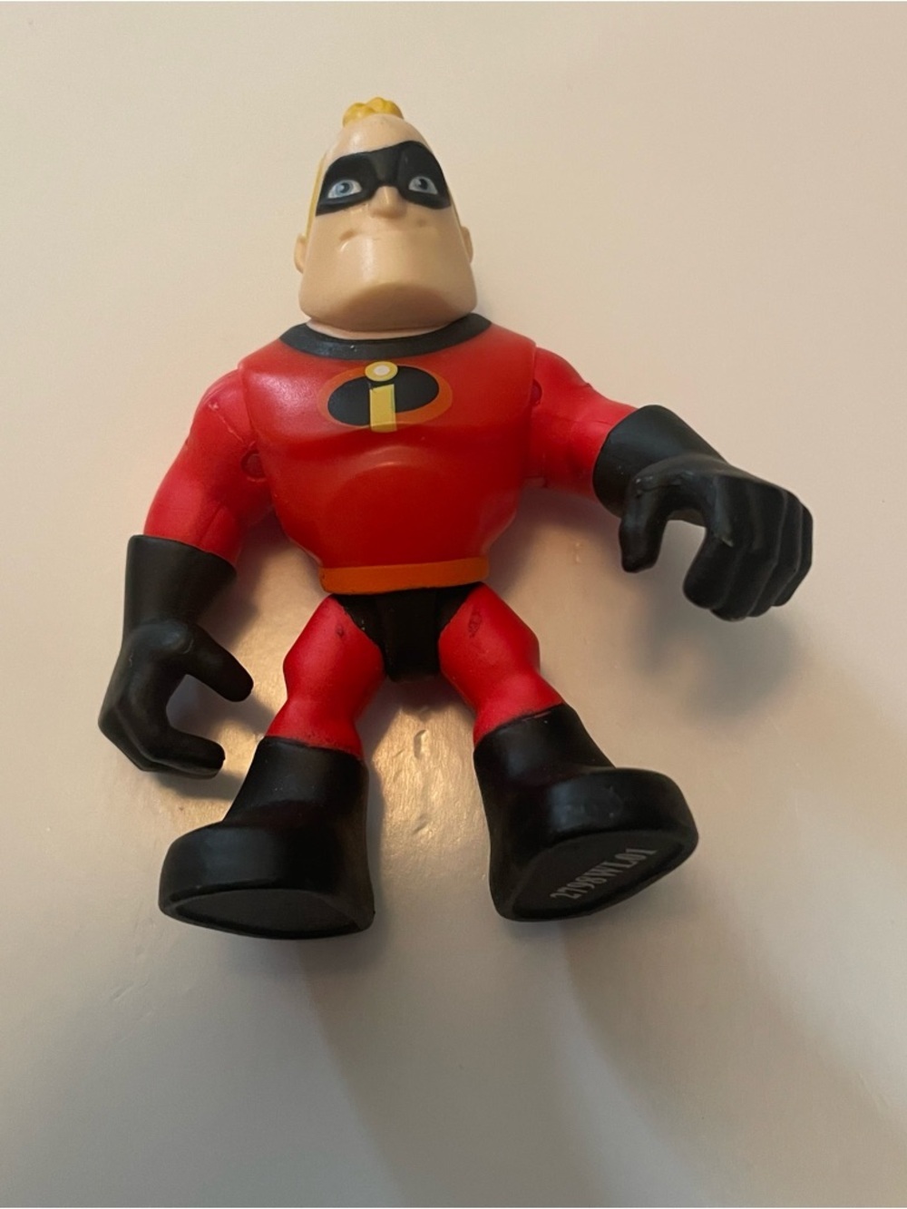 Disney Mr. Incredible Figure - Super hero Dad Red & Black Incredibles Toy